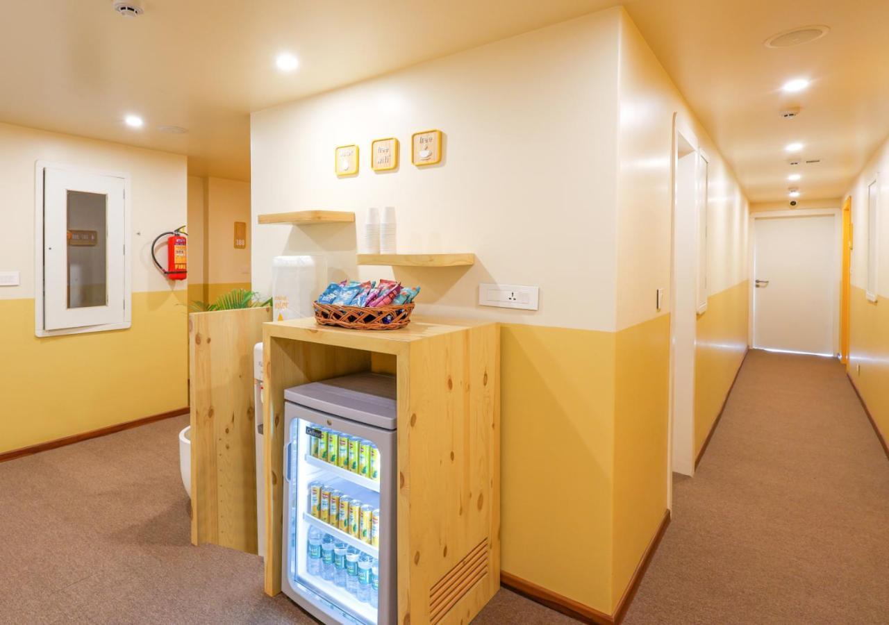 Bloom Hotel - Golf Course Road, Sector 43 Gurgaon Esterno foto