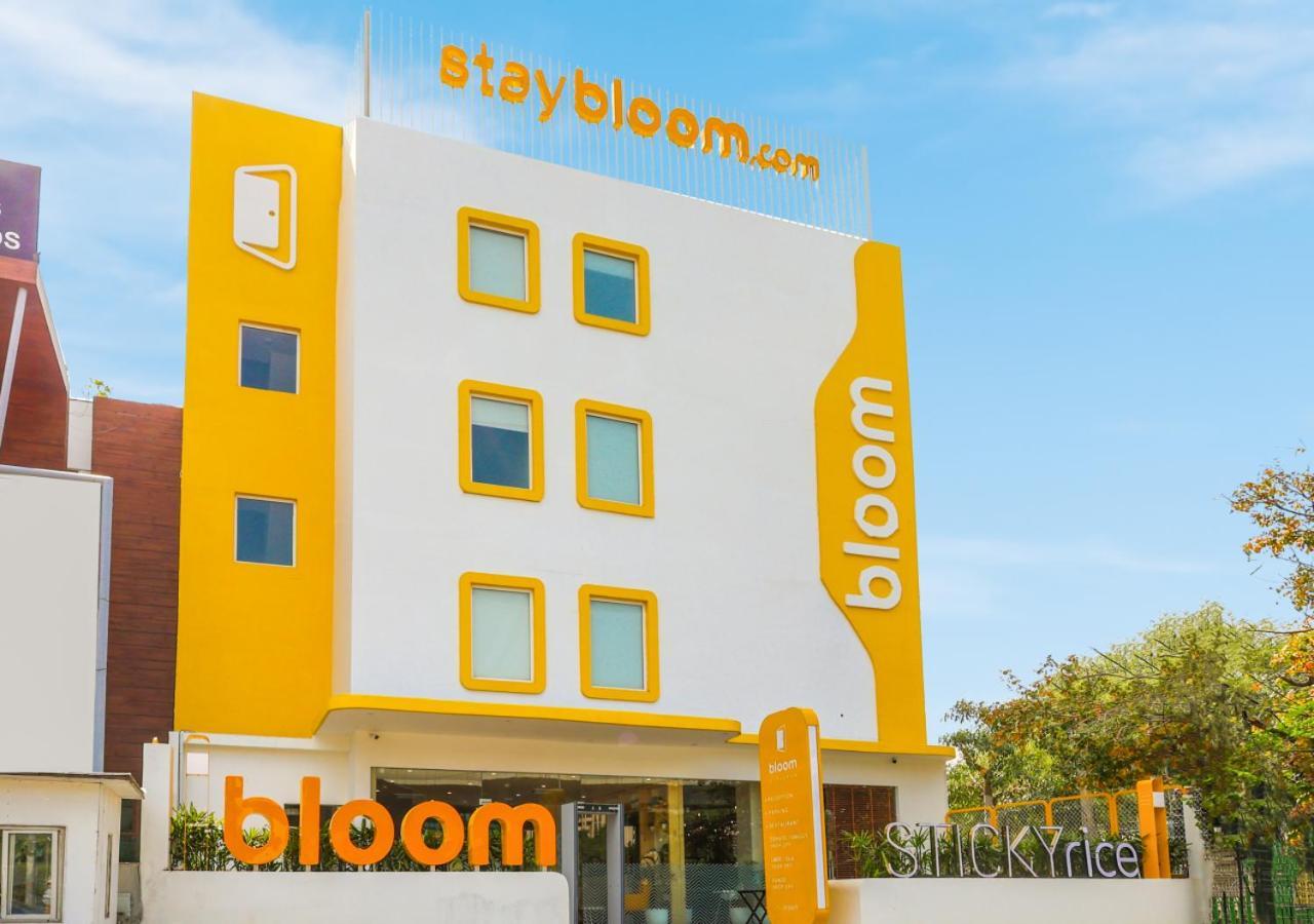 Bloom Hotel - Golf Course Road, Sector 43 Gurgaon Esterno foto