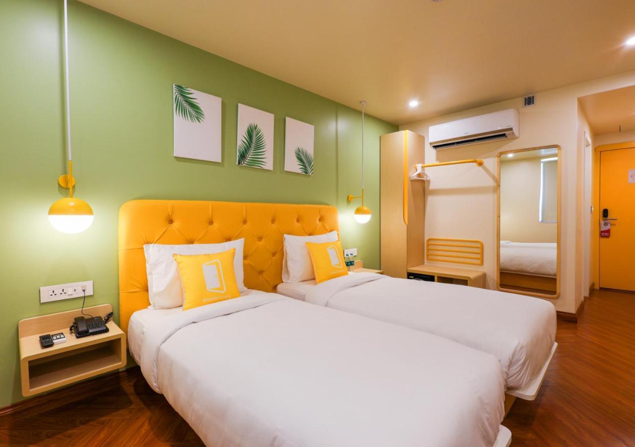 Bloom Hotel - Golf Course Road, Sector 43 Gurgaon Esterno foto