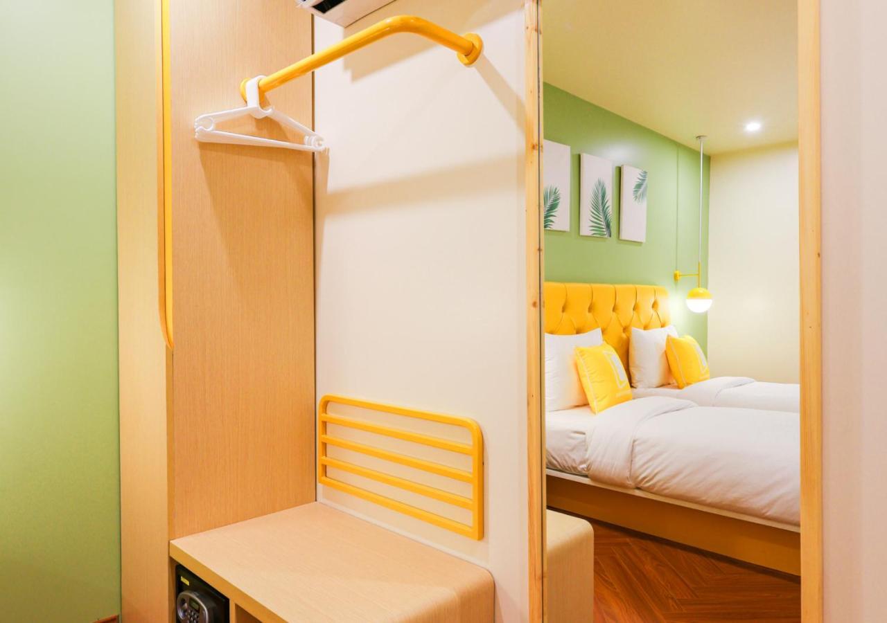 Bloom Hotel - Golf Course Road, Sector 43 Gurgaon Esterno foto